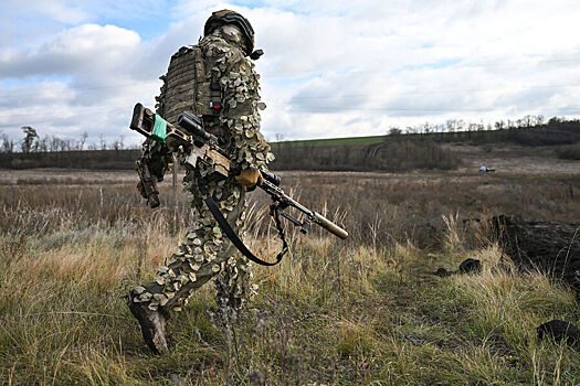 Российские военные за сутки взяли под контроль три населенных пункта