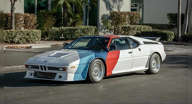 На аукционе будет продана модель BMW M1 Пола Уокера