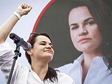 Бабий бунт против Батьки: Лукашенко бьет оппозицию русской картой