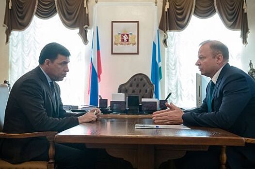 Секретарь регионального отделения ЕР Виктор Шептий проинформировал губернатора о результатах, показанных партией на выборах