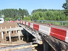Ремонт моста на дороге Сарапул-Каракулино закончат к сентябрю