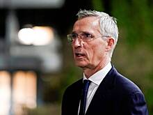Столтенберг вспомнил о назвавшем Зеленского занозой в заднице Байдене