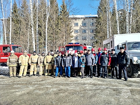 В Сосновоборске прошли пожарно-тактические учения