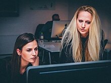 Росстат назвал регионы, в которых женщины работают больше всего