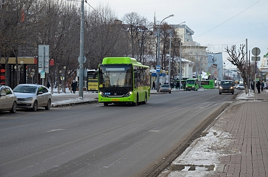 Поможет ли новый реагент снизить аварийность на дорогах Тюмени: ответ эксперта