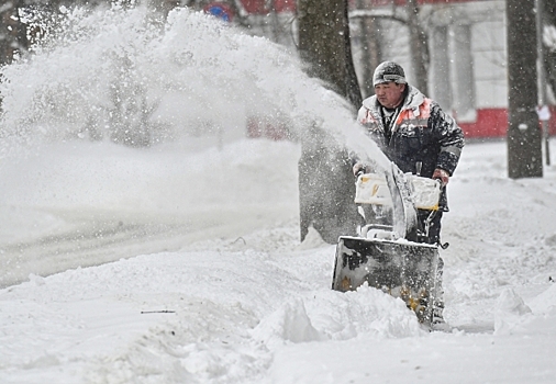 В центре Петропавловска-Камчатского сошла лавина