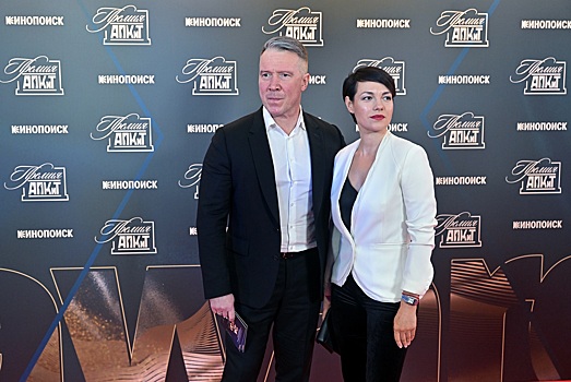 Алексей Кравченко объяснил, почему ему трудно работать с женой