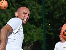 В костромском «Спартаке» заявили, что не будут препятствовать игре Глушакова в медийном футболе, хавбек интересен клубу с точки зрения опыта