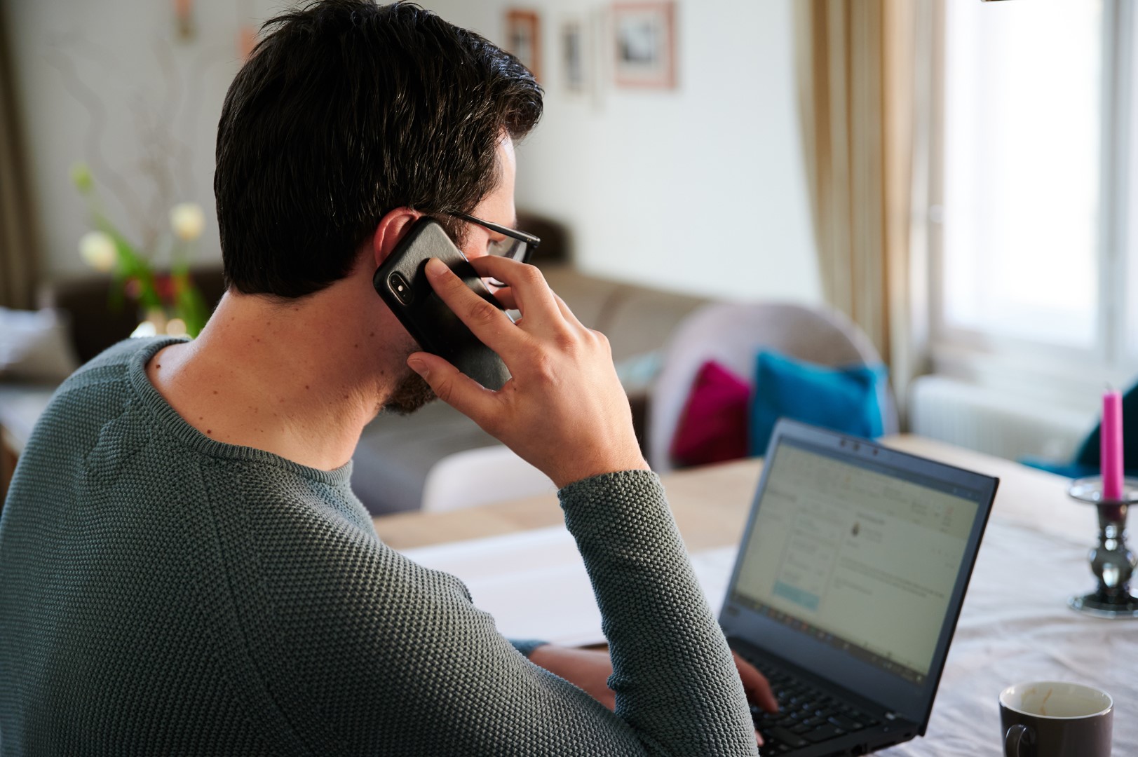 Россиянка поговорила с мошенниками и лишилась квартиры