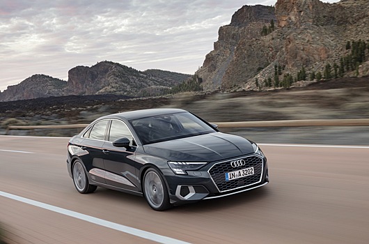Новый седан Audi A3, прощальные Lexus GS и удлинённый Cadillac Escalade: главное за неделю