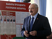 Лукашенко попросил у главы Петербурга кусочек блокадного хлеба