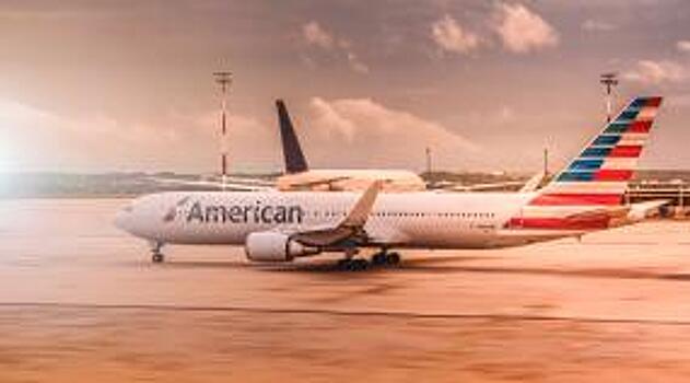 Пилоты American Airlines требуют от правительства выкупать места в самолетах для соблюдения дистанции пассажирами