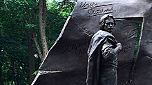 Под Тулой поставили памятник Игорю Талькову