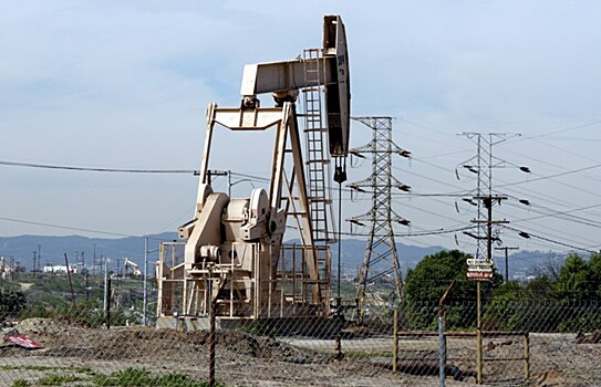 Снижение цен на нефть создает угрозу для инвестиций в США