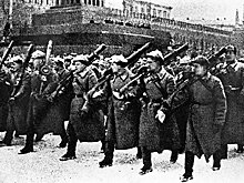 "РГ" разоблачила вредоносные мифы о Второй мировой войне