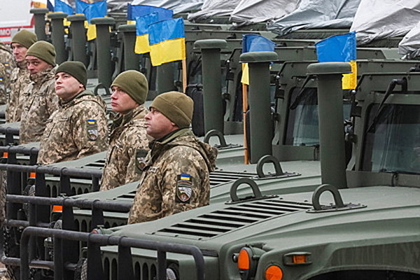 Зеленский: украинская армия пополнится новой техникой