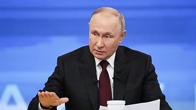 Путин заявил о рекордном снижении безработицы в России