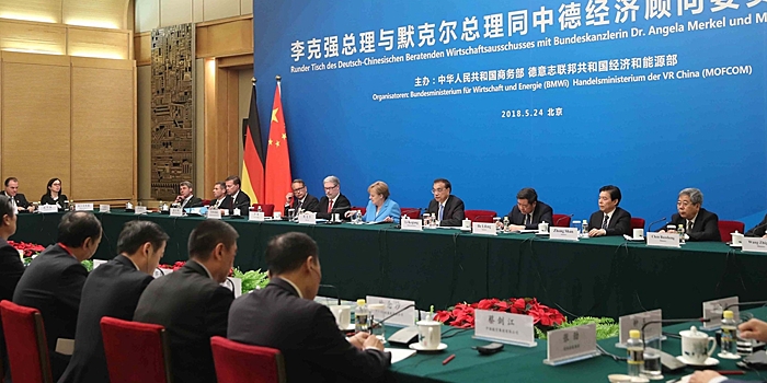 Ли Кэцян и А.Меркель приняли участие в заседании Китайско-германской комиссии советников по экономическим вопросам