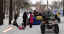 Огромный сноутьюб сбил женщину и двух детей в Берендеевке