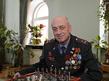 Ближе к звездам: Служба на особом посту познакомила полковника со знаменитостями