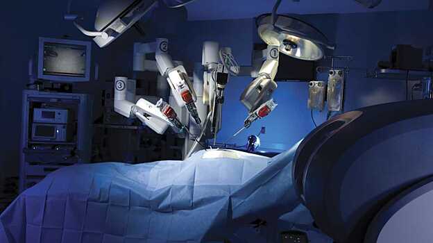 Роботы-хирурги обходятся дороже людей