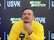 Усик прокомментировал срыв боя с Фьюри
