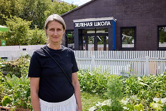 Москвичи выращивают урожай в «Зеленой школе» Парка Горького