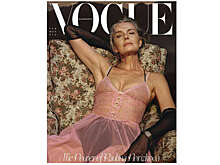 57-летняя Поризкова в "голом" платье снялась для обложки глянца