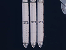 Корабли в зимней гавани: волгоградец снял с высоты, где зимуют сухогрузы в Волжском