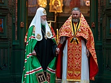 Патриарх вручил орден калужскому священнику-участнику операции «Поток»