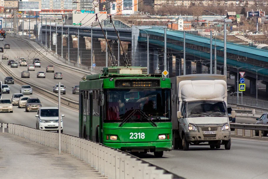 В Новосибирск доставлена последняя партия по контракту на поставку 120 троллейбусов