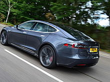 Автопилот «Теслы» научился превышать скорость