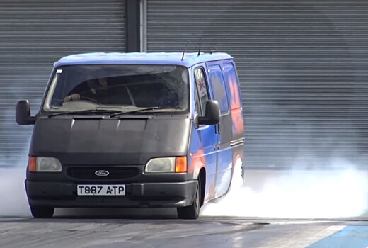 Видео: старый фургон с V8 от Lexus жжет шины и уделывает всех на прямой