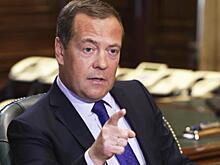 Медведев в роли Ванги шокировал Запад и поверг в ступор даже эксцентричного Маска