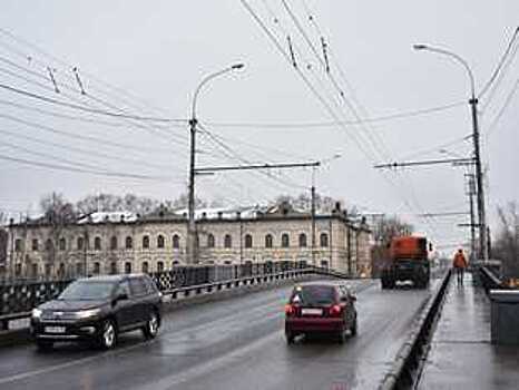 Октябрьский мост в Вологде ждет очередной капитальный ремонт