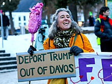 На Давосском форуме Трампа сравнили с "хищным ящером"