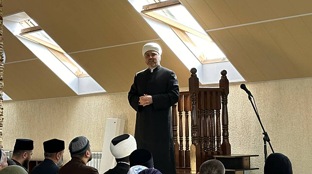 Муфтий Аббясов выразил неодобрение в адрес Мухутдинова за поддержку курьеров-бунтарей
