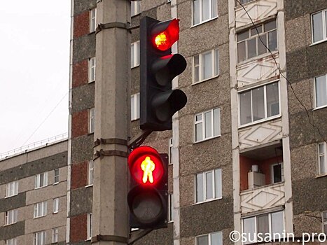 Светофор на перекрестке улиц Удмуртской и 10 лет Октября в Ижевске временно отключат