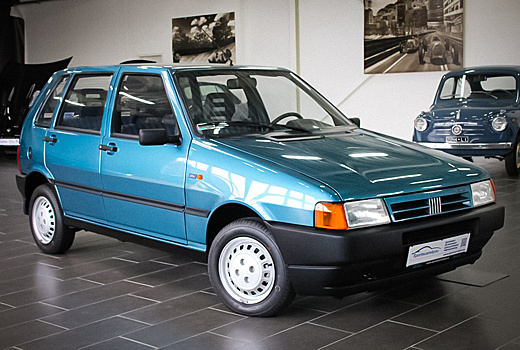 На продажу выставили 24-летний Fiat Uno почти без пробега