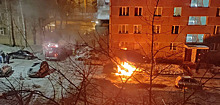 Очевидцы: за ночь в Ижевске сгорело два легковых автомобиля