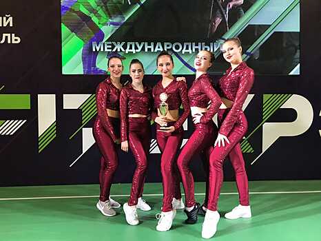 Серебро XXXI Московских студенческих спортивных игр МССИ по фитнес-аэробике завоевала команда РУДН