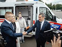 Завод УАЗ подарил машину скорой помощи Железногорску