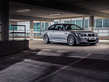 BMW M3 CSL (E46) - исключительные характеристики и потрясающая эстетика
