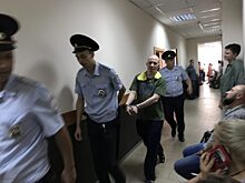 Адвокаты Дмитрия Бакшеева рассказали о следах от побоев на его трупе