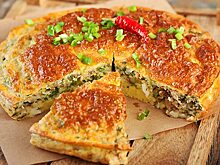 Простой пирог с рыбной консервой, который не ударит по кошельку