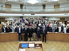 При свердловском парламенте уралочки прошли обучение у ведущих политиков и экспертов