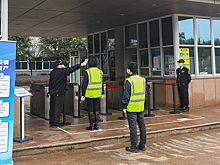 «Многие экономические цепочки нарушены». Как российский бизнес «справляется» с коронавирусом?