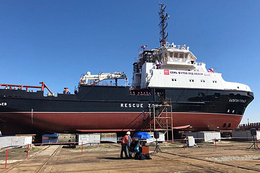 В Астрахани построили судно для спасения кораблей и тушения пожаров
