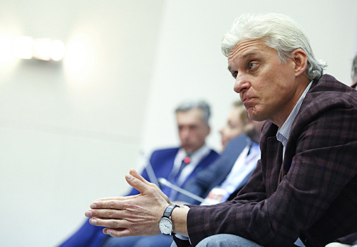 Baza: Тиньков хочет привлечь Юрия Дудя* к суду с Дерипаской из-за своей же цитаты