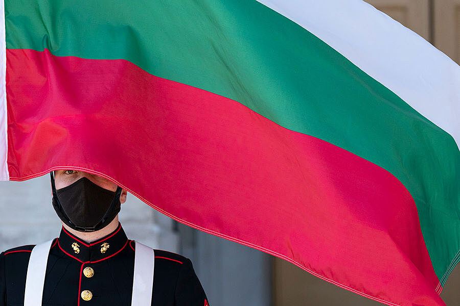 Болгария захотела выйти из ЕС из-за России
